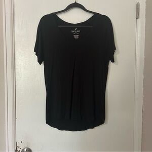 American Eagle Outfitters Black Short Sleeve Tee